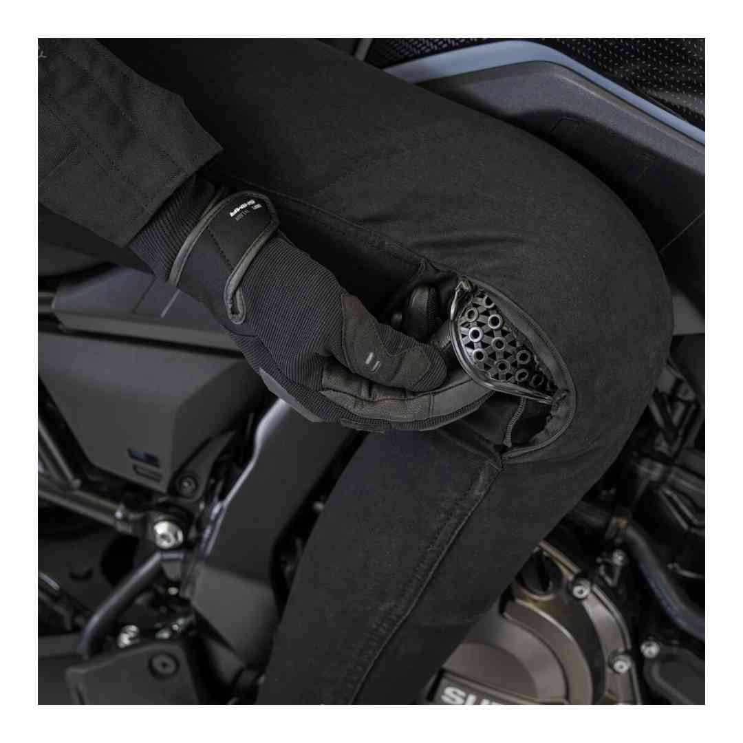 Zadnji del motorističnih kavbojk SHIMA Flexx