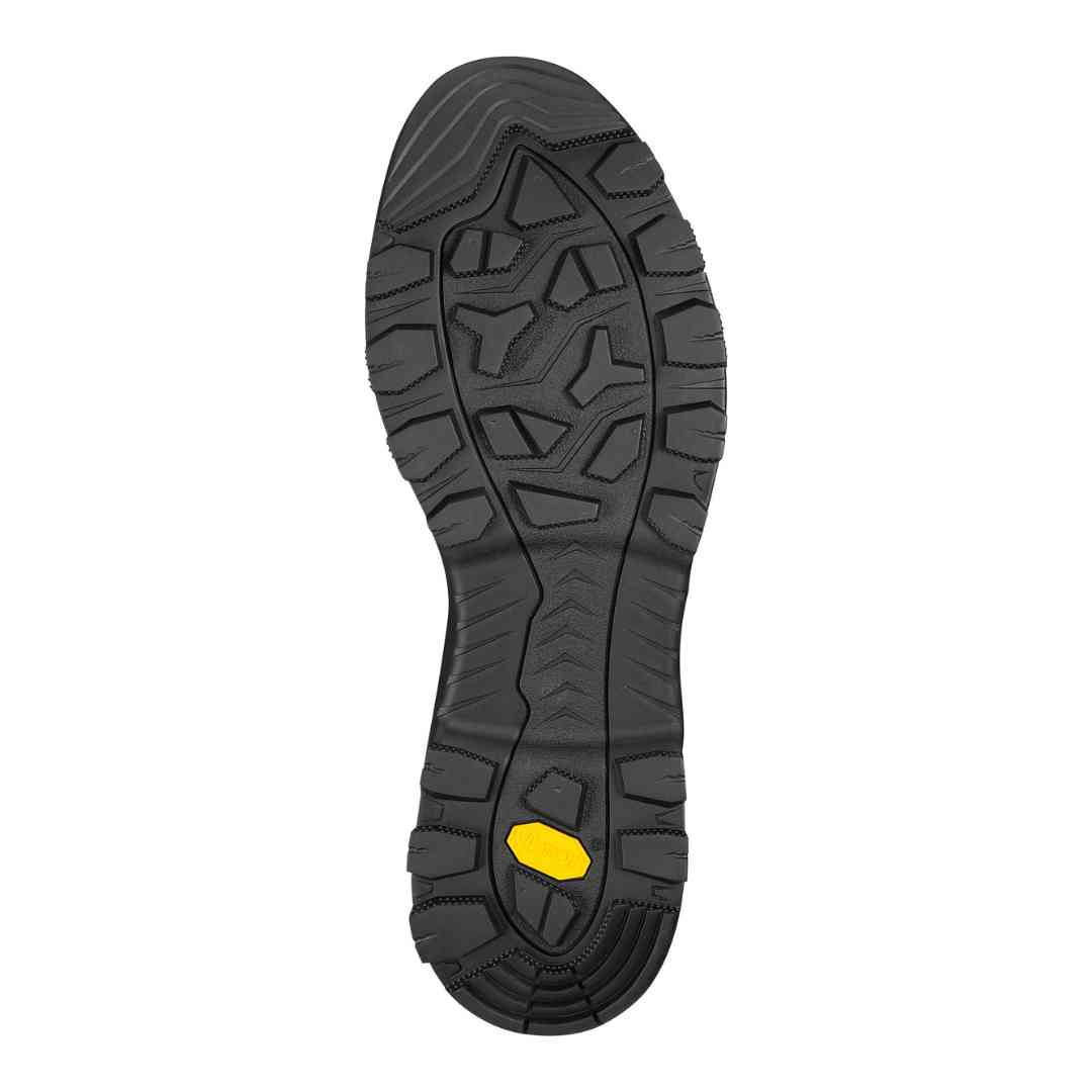 Protuklizni Vibram potplat s grubim profilom na motociklističkim čizmama Forma Adventure Air Dry.