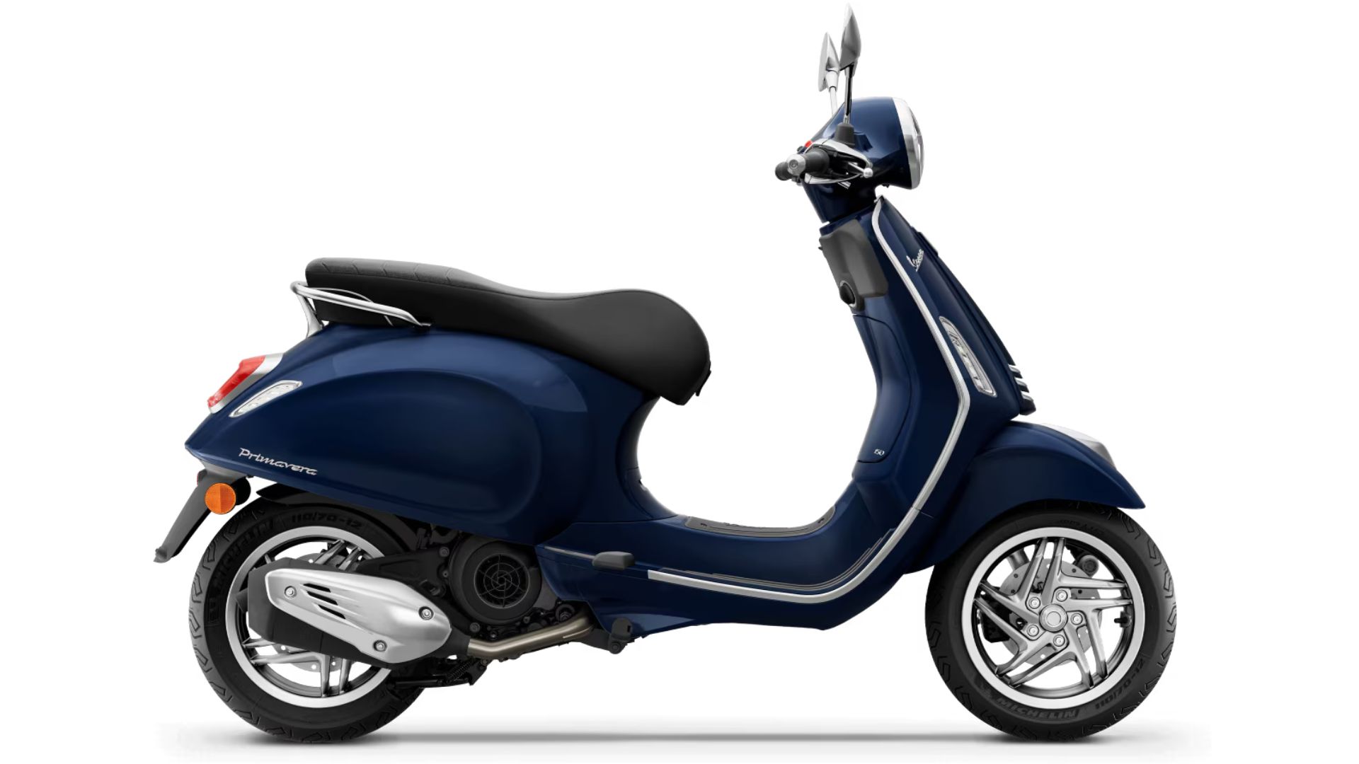 Vespa Primavera 150 skuter pogled spredaj