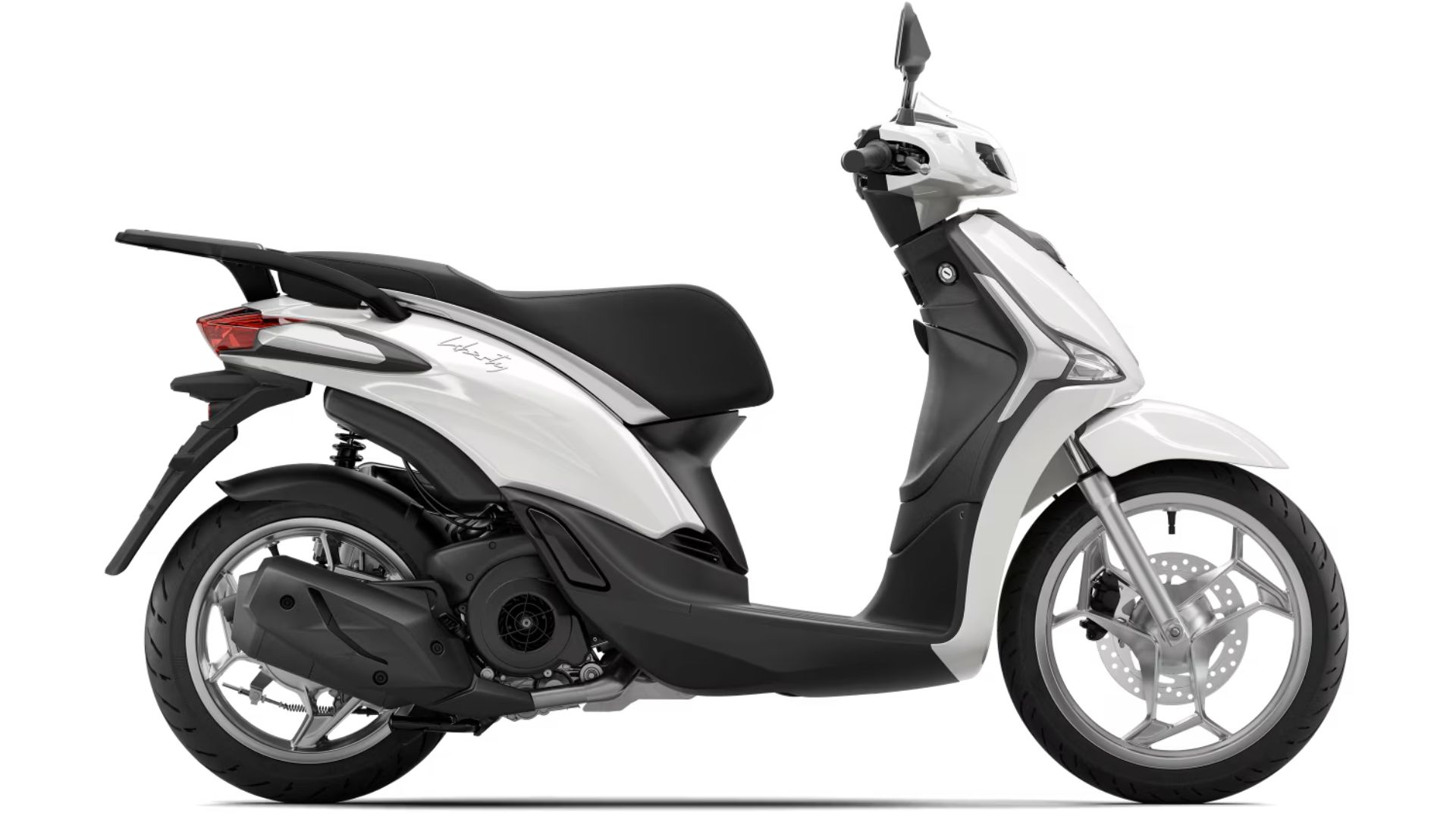 Piaggio Liberty 150 skuter z velikimi kolesi