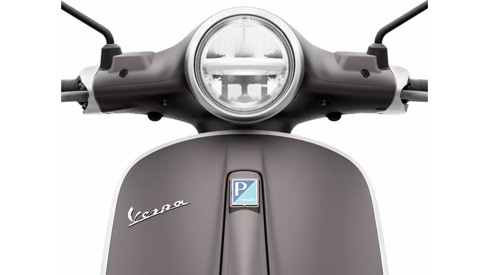 Sprednji pogled na Vespa Primavera Tech 50