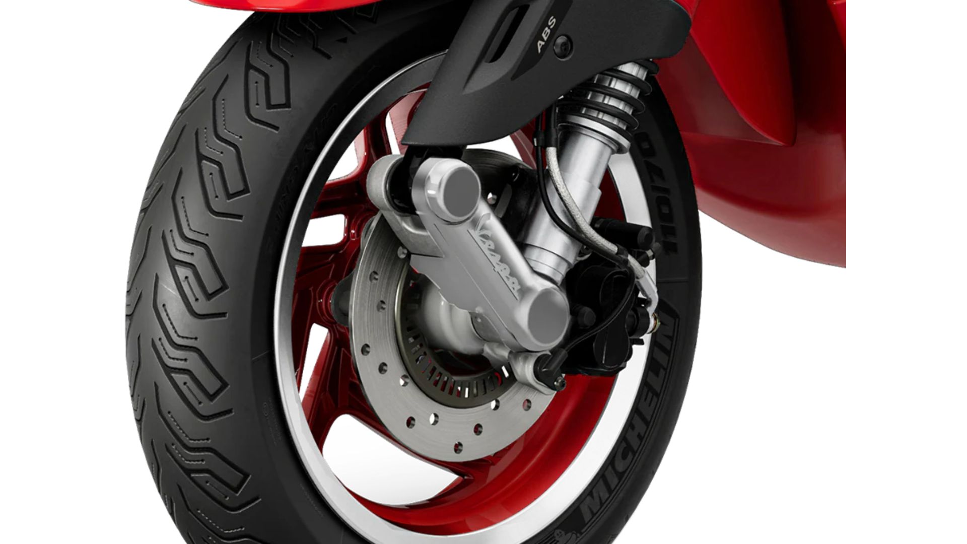Vespa Primavera RED 125 med vožnjo po mestu