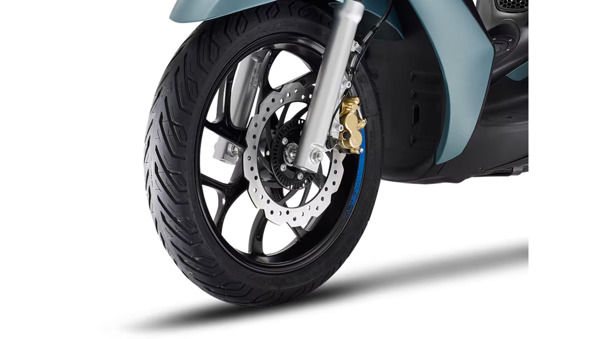 Piaggio Medley S 200 med vožnjo po mestu