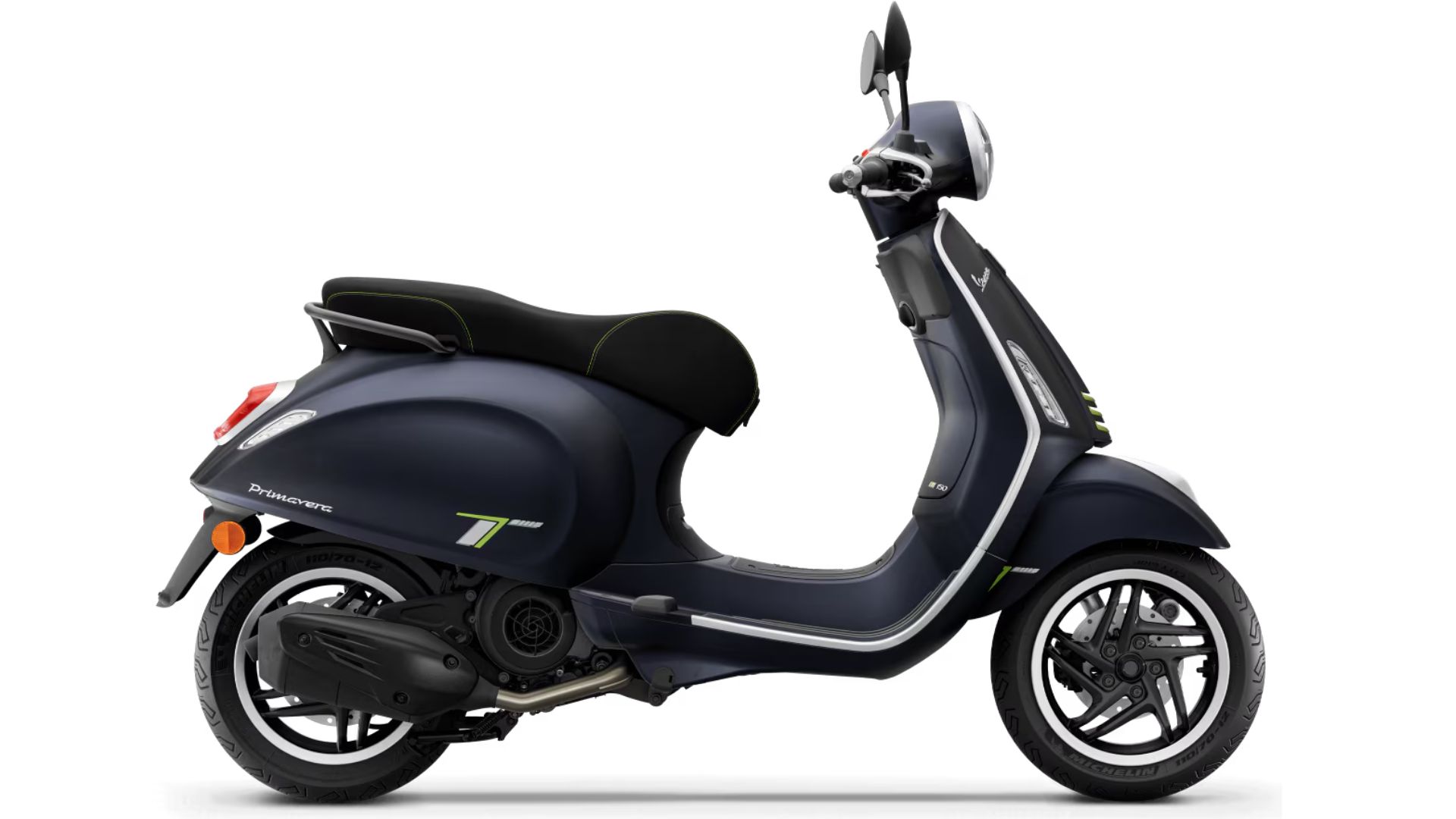 Vespa Primavera Tech 150 skuter pogled spredaj