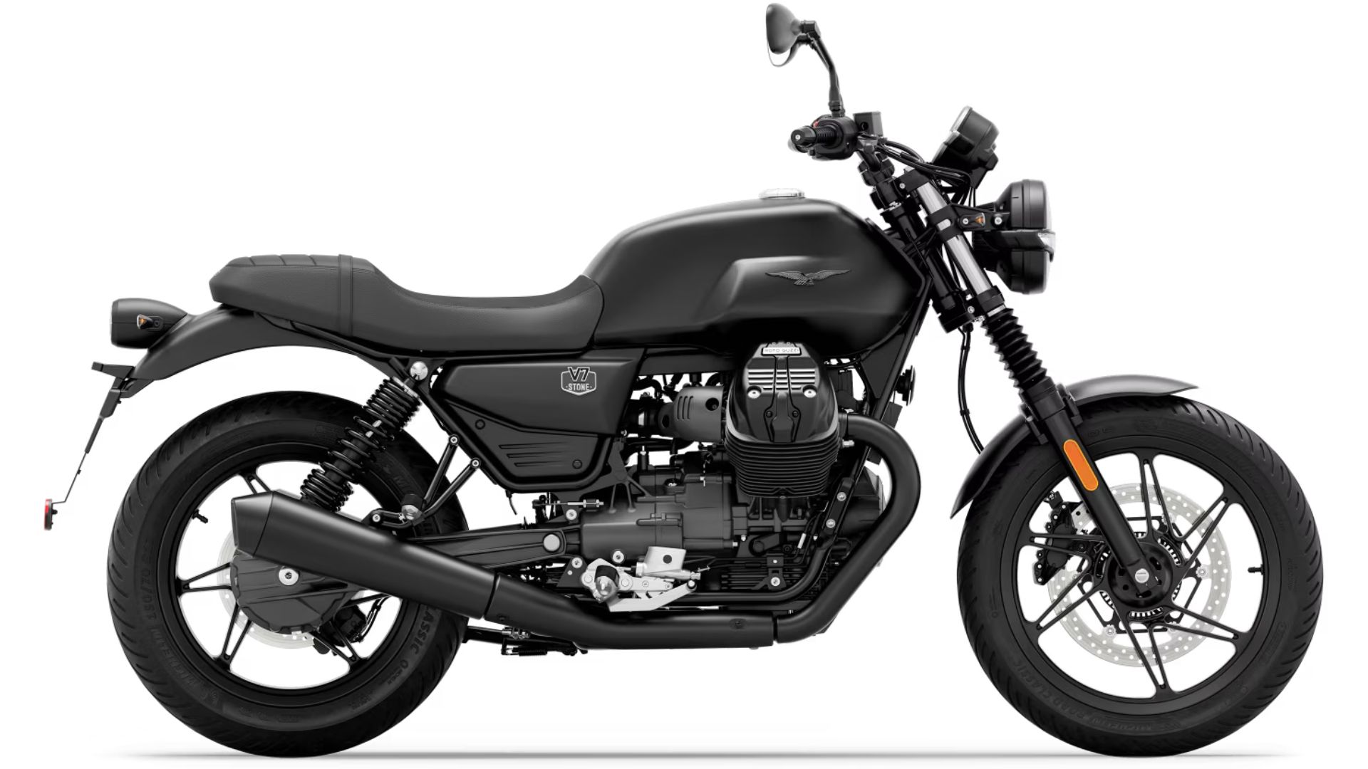 Moto Guzzi V7 Stone klasični roadster z V-Twin motorjem