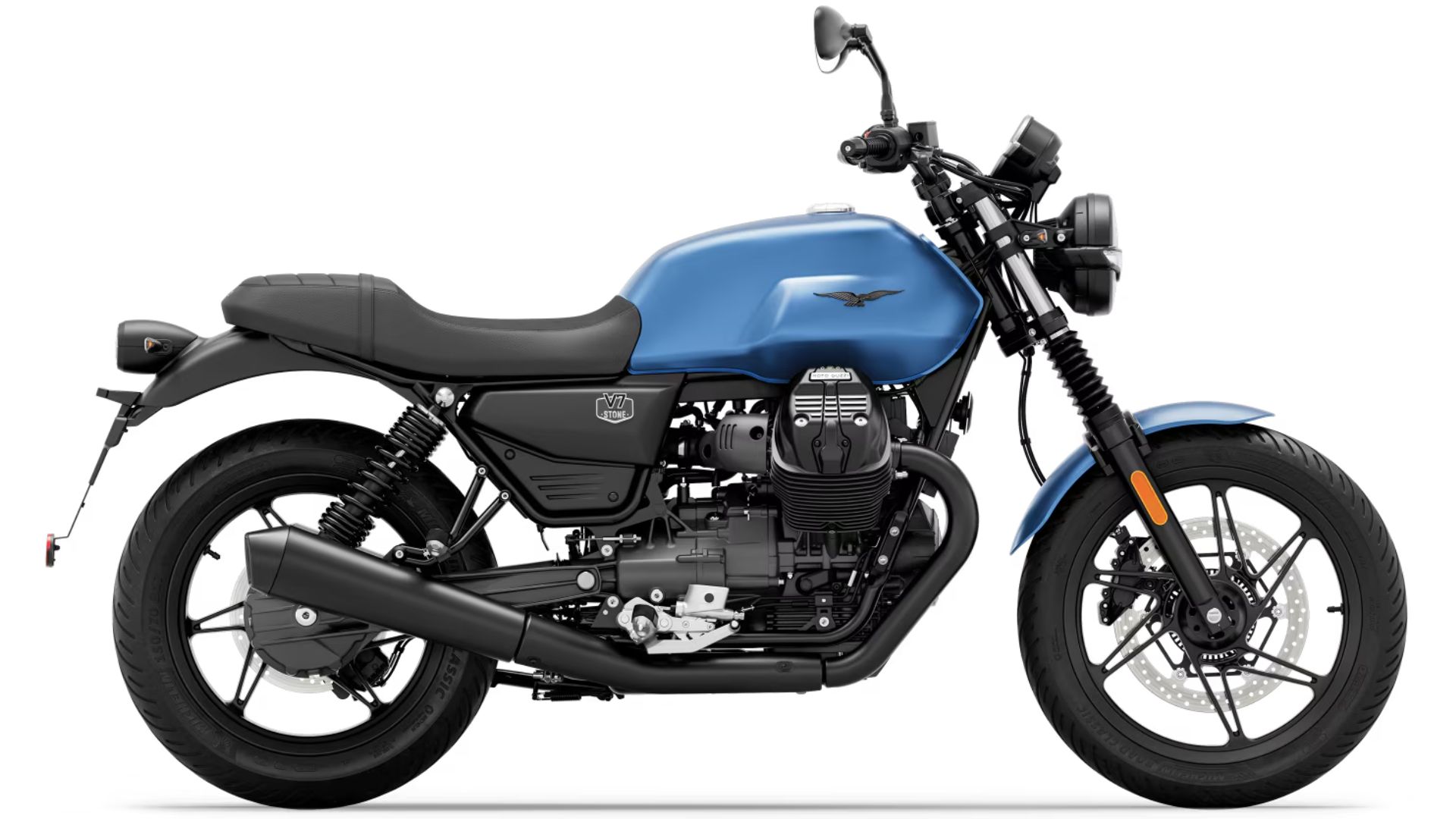 Moto Guzzi V7 Stone klasični roadster z V-Twin motorjem