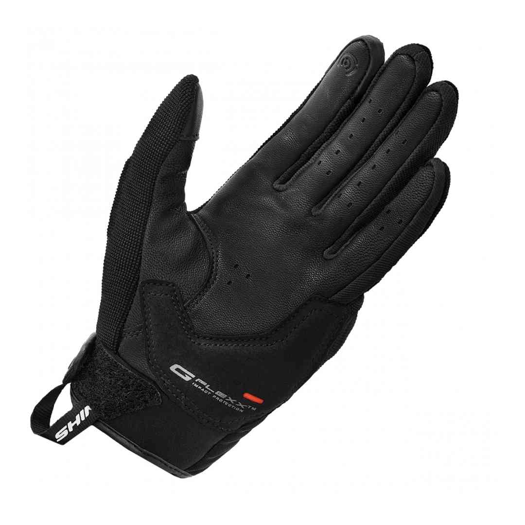 Donja strana crne ženske motociklističke rukavice Shima Sonic Lady s ventilacijskim otvorima i ojačanjima na dlanu.