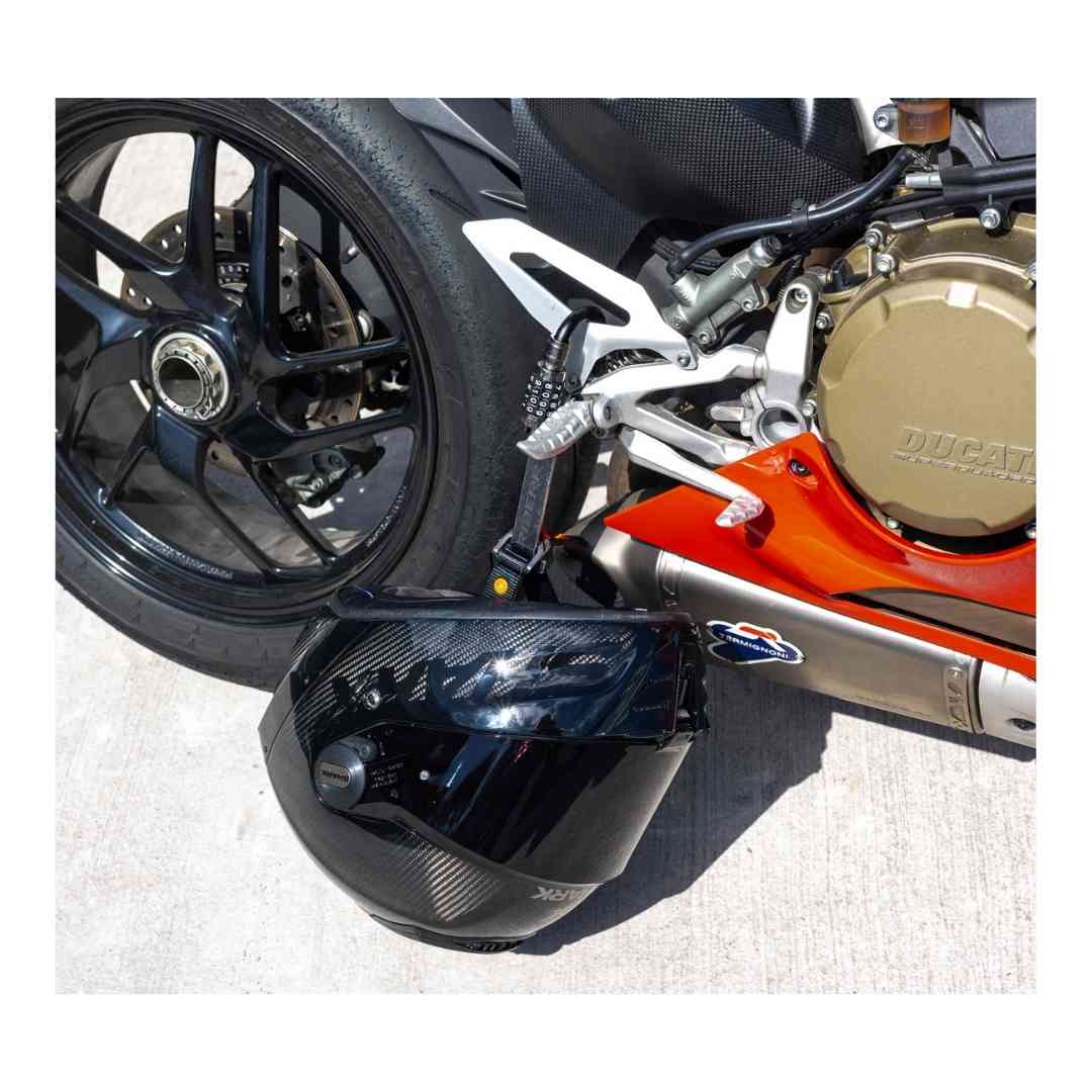 Riderr brava za kacigu