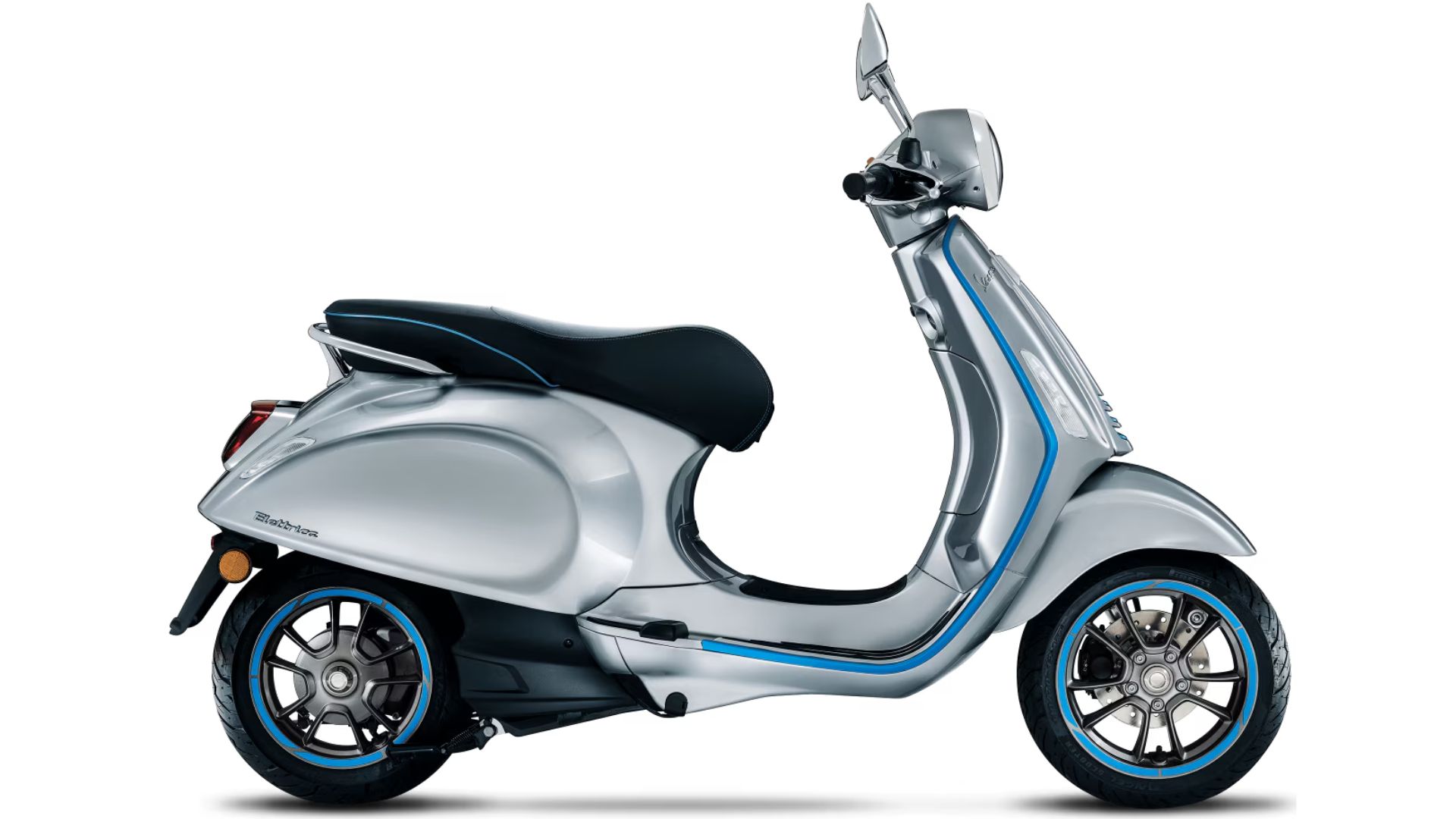 Vespa Elettrica 45 električni skuter v srebrno sivi barvi