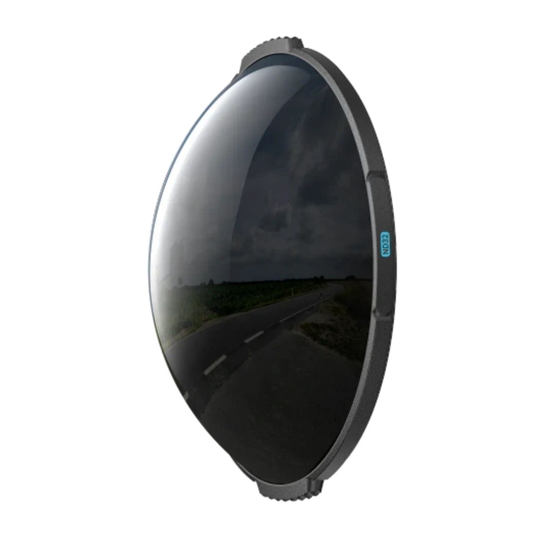 Par filtrov ND32 za 360-stopinjsko kamero Insta360 X6