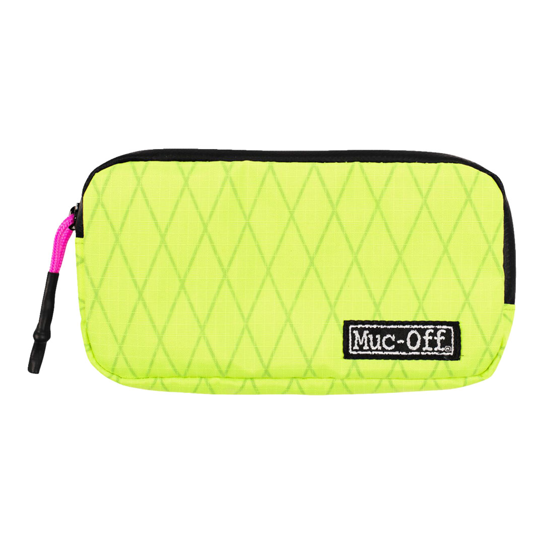 Muc-Off Rainproof Essentials Case Hi-Vis torbica za telefon in pripomočke