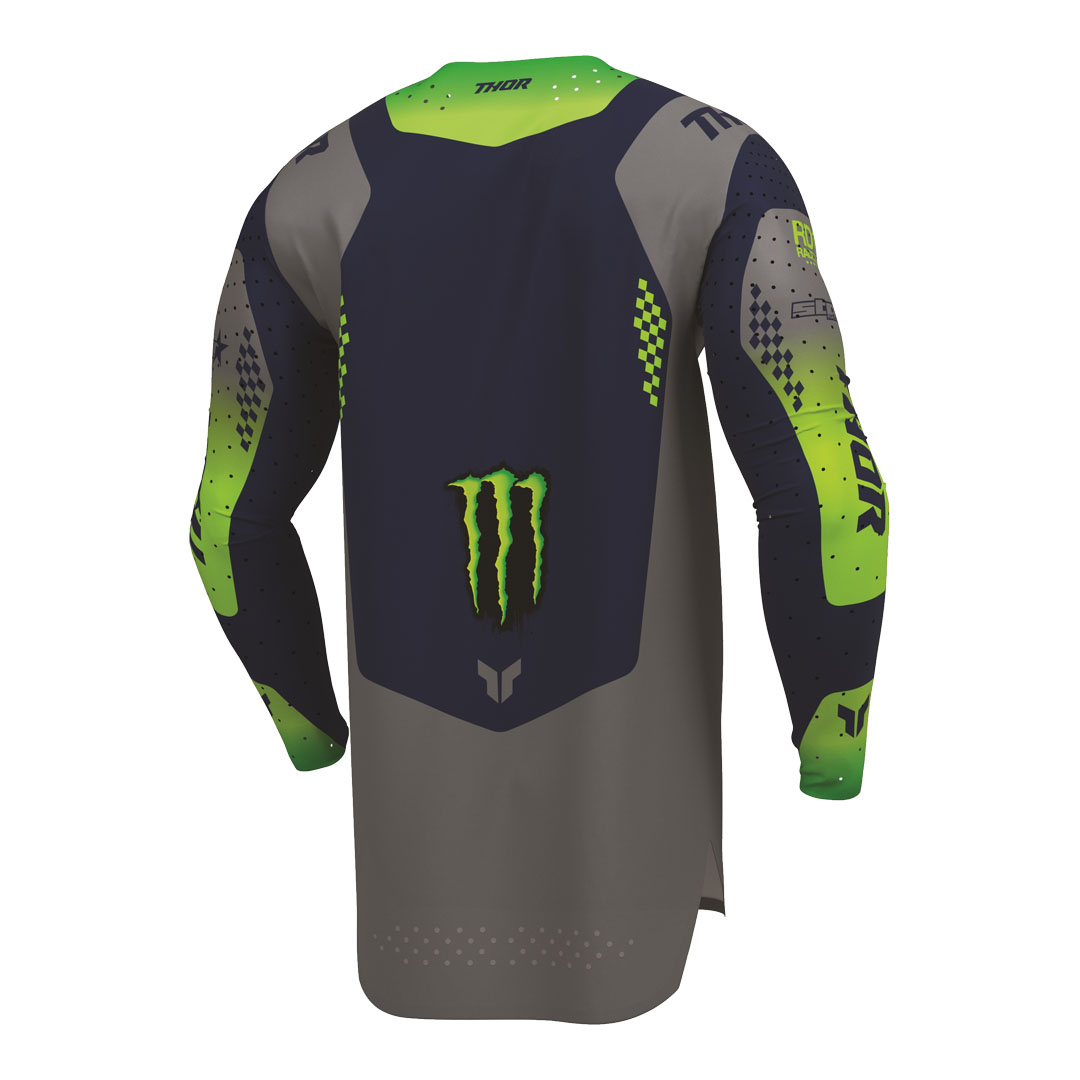 Sportmode majica s pripijenim sportskim krojem