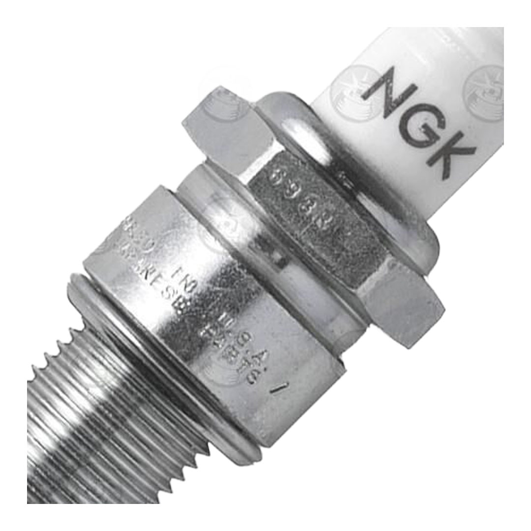 NGK B6ES vžigalna svečka
