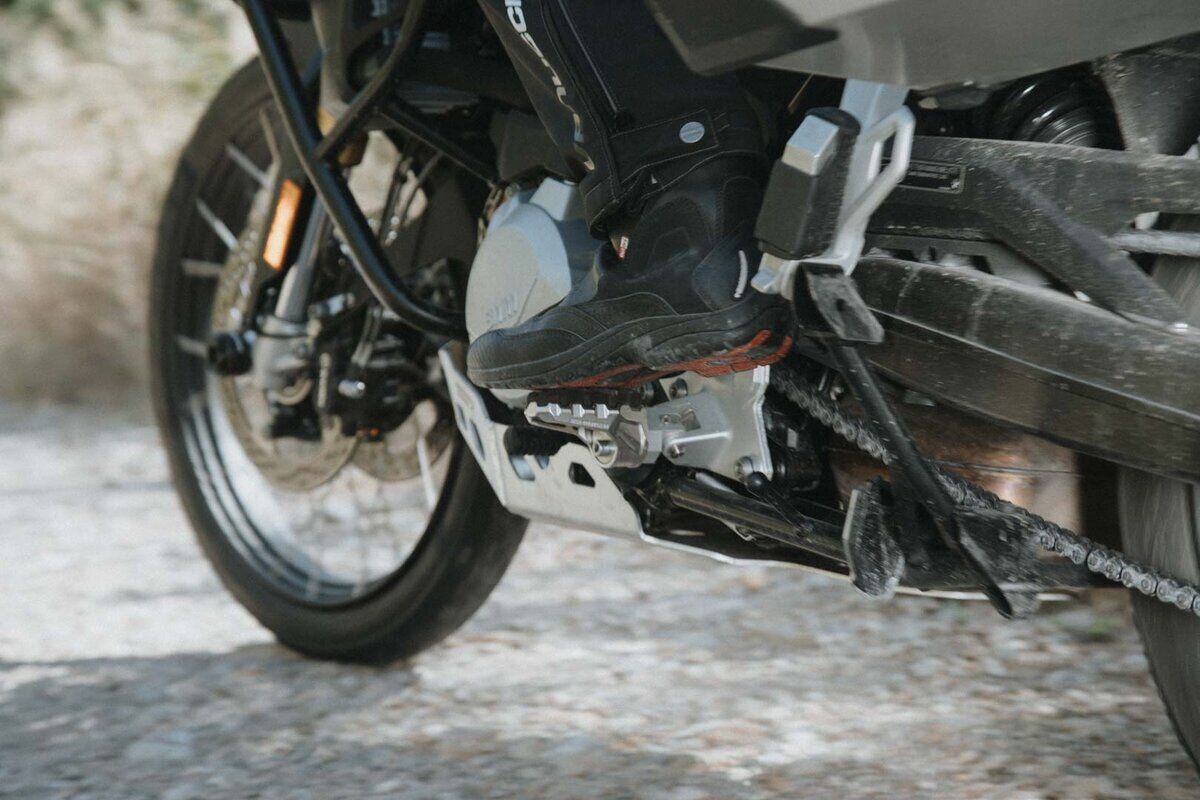 EVO FOOTREST KIT