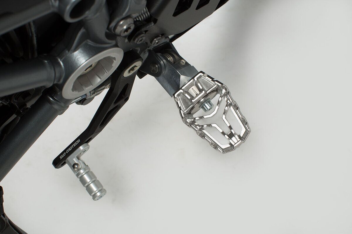 EVO FOOTREST KIT
