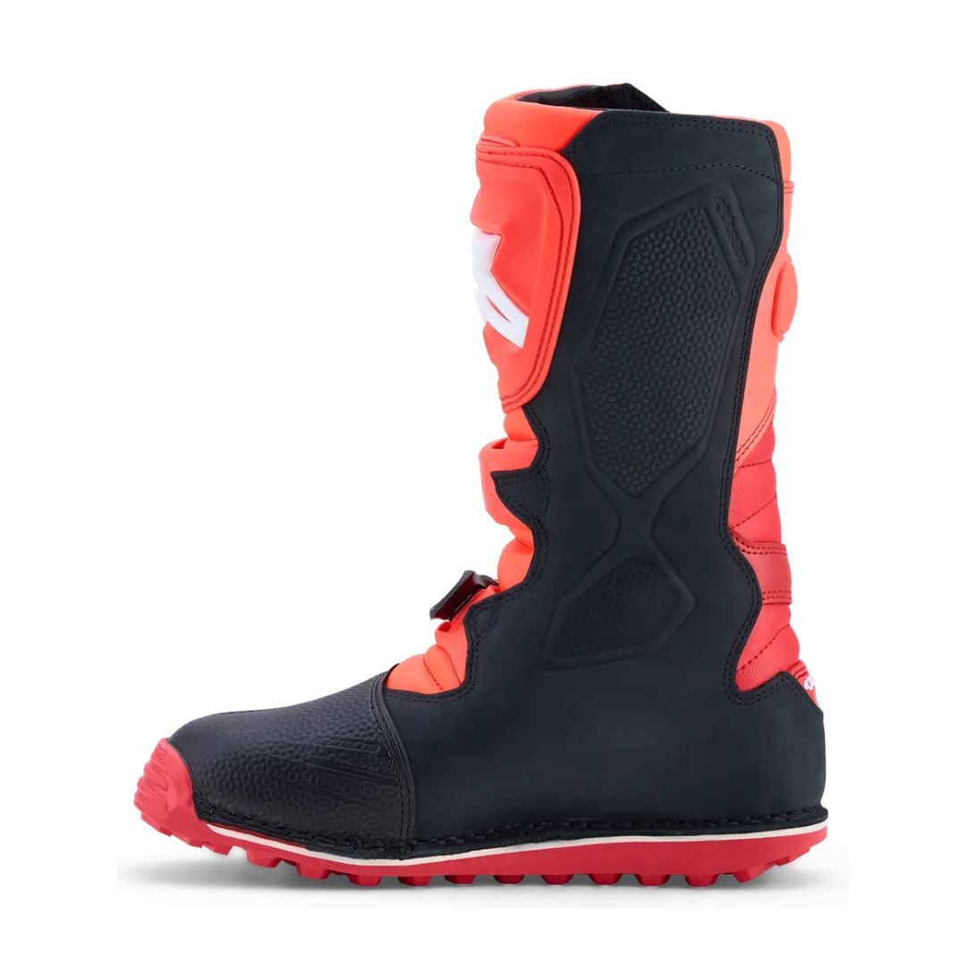 Harmonikasti gibljivi predeli škornjev Alpinestars Tech-T za boljši nadzor