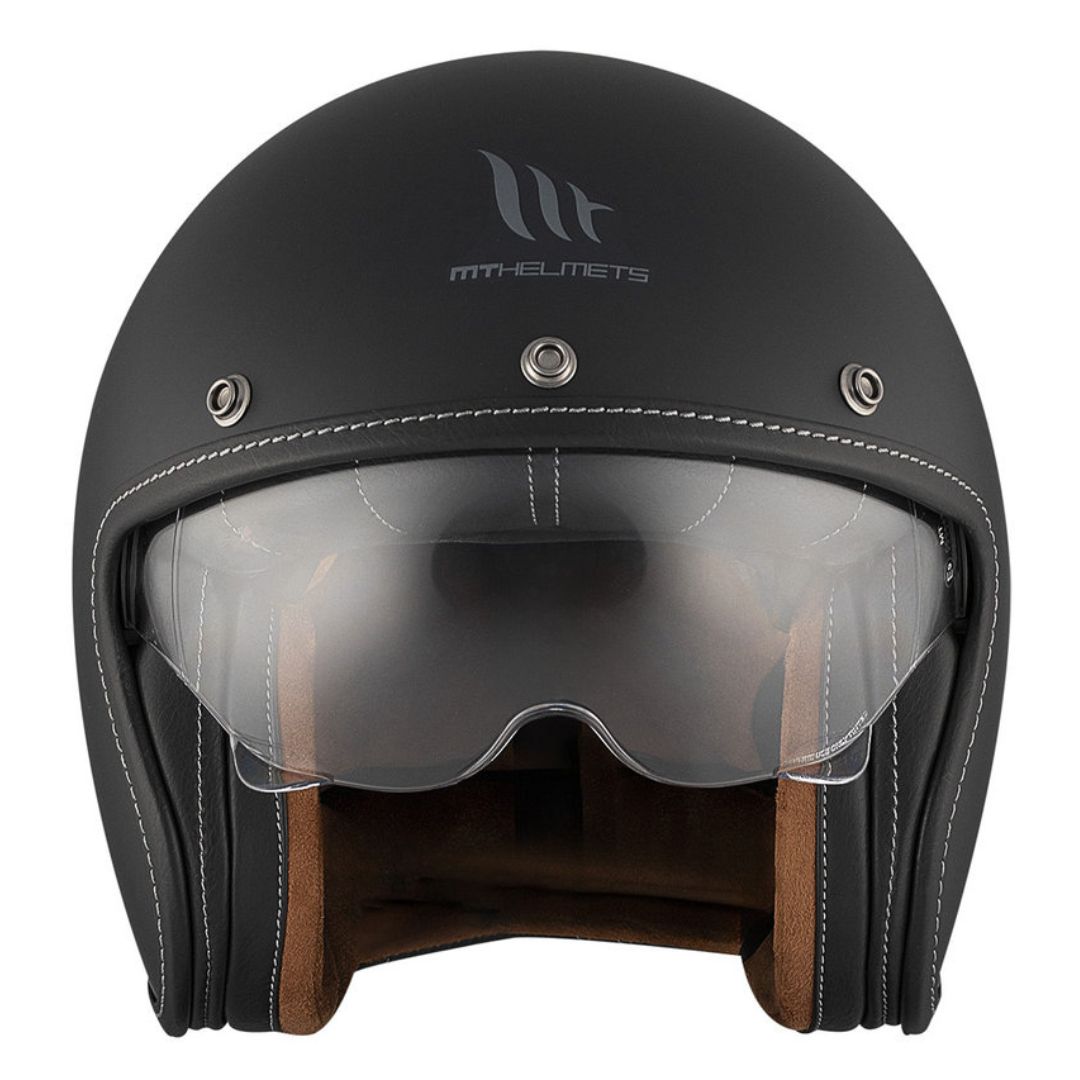 Prikaz dvojnega mikrometričnega zapiranja na čeladi Mt Helmets Le Mans 2 SV