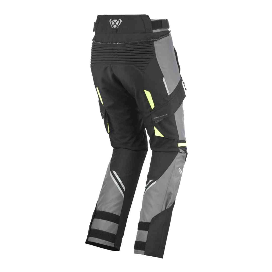 Ščitniki za kolena in boke v Ixon Midgard Waterproof hlačah