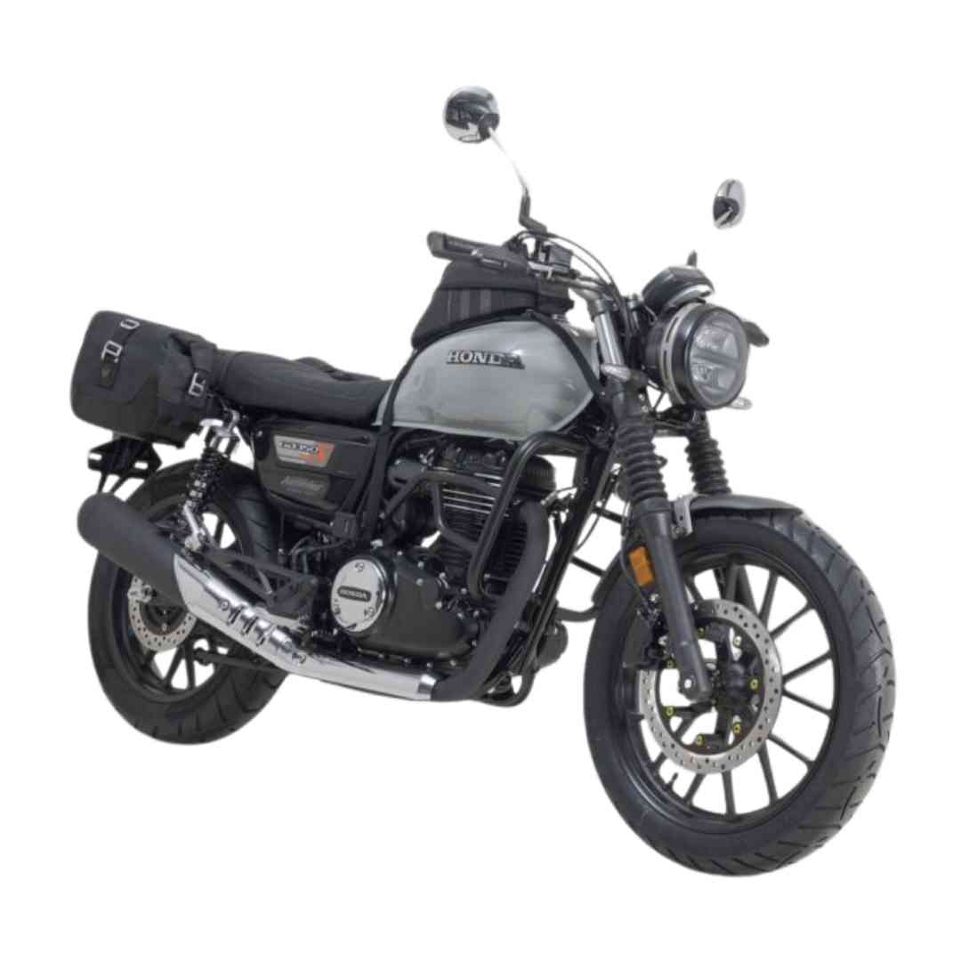 Črna torba LC2 iz serije Legend Gear nameščena na motor
