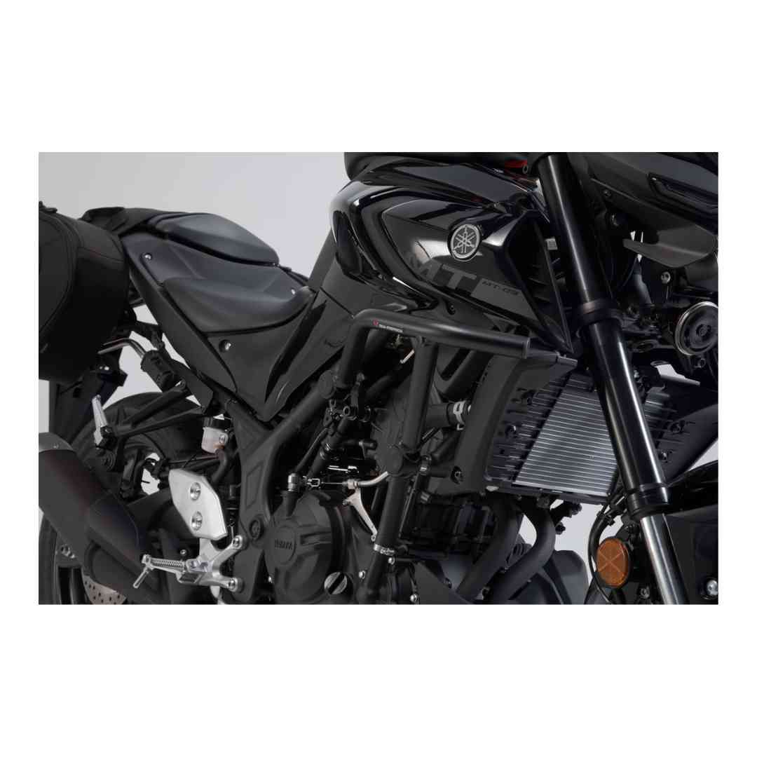 Zaščita motorja SW Motech na Yamaha MT-03 – pogled od spredaj