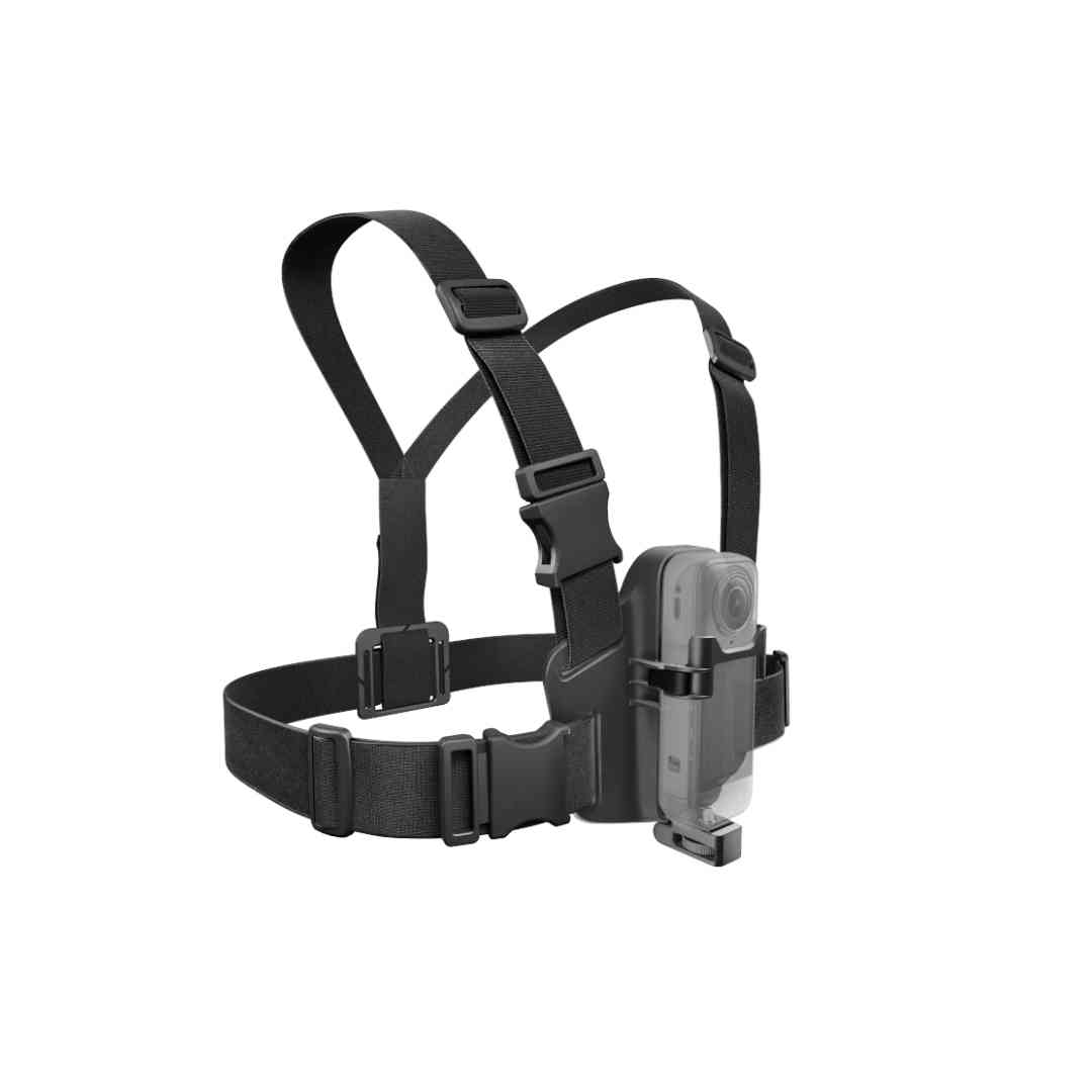 Insta360 X5 POV Chest Mount u akciji na biciklistu