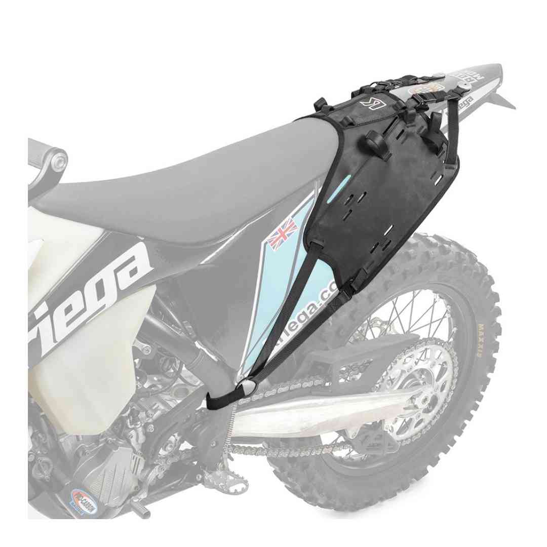 Montaža sistema preko sedeža motorja