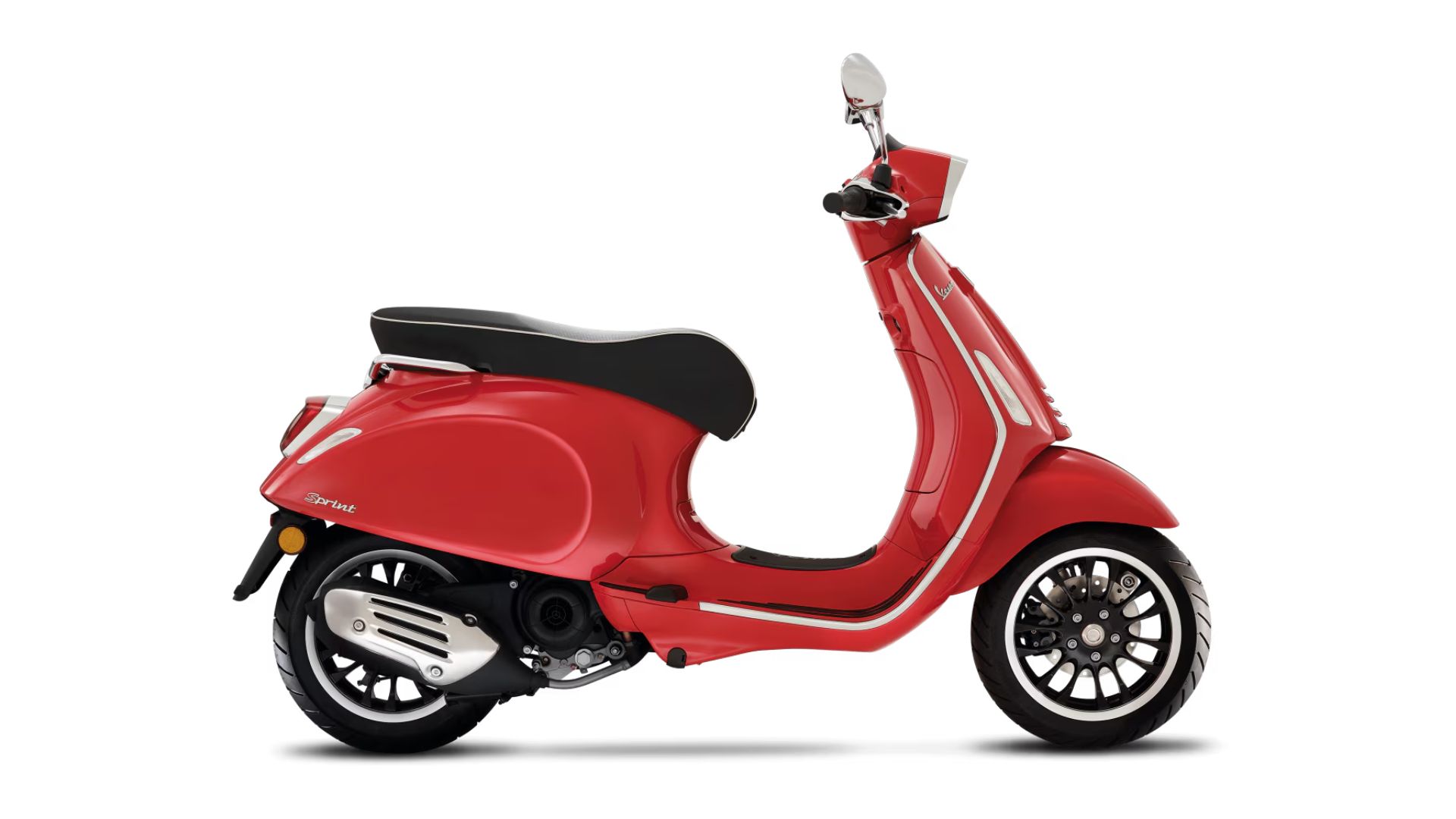 Aluminijasta platišča Vespa Sprint 50 z diamantnim vzorcem na 12-palčnih pnevmatikah.