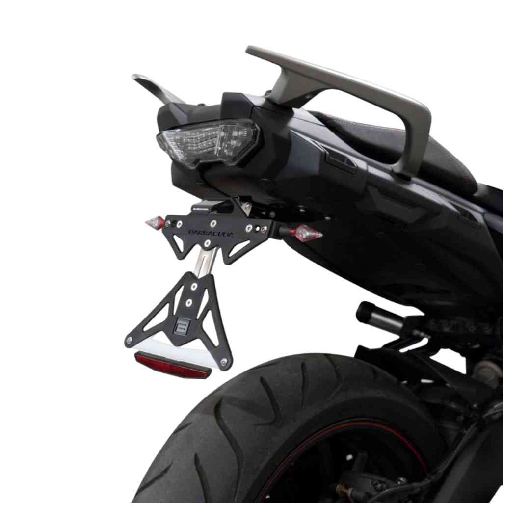 Držač registarske pločice Barracuda za Yamaha Tracer 900 – crna verzija