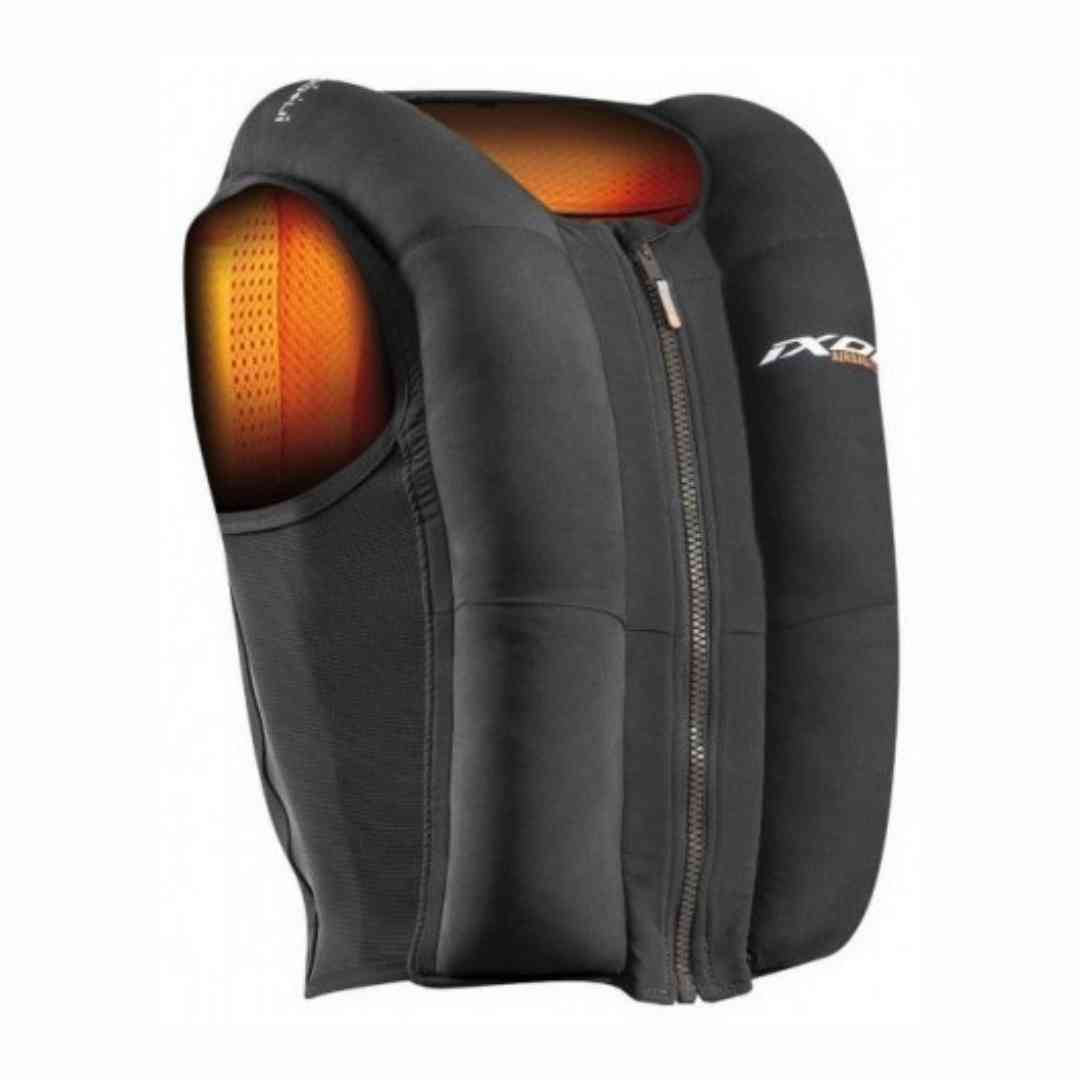 Pogled od spredaj na IXON IX-Airbag U03 telovnik