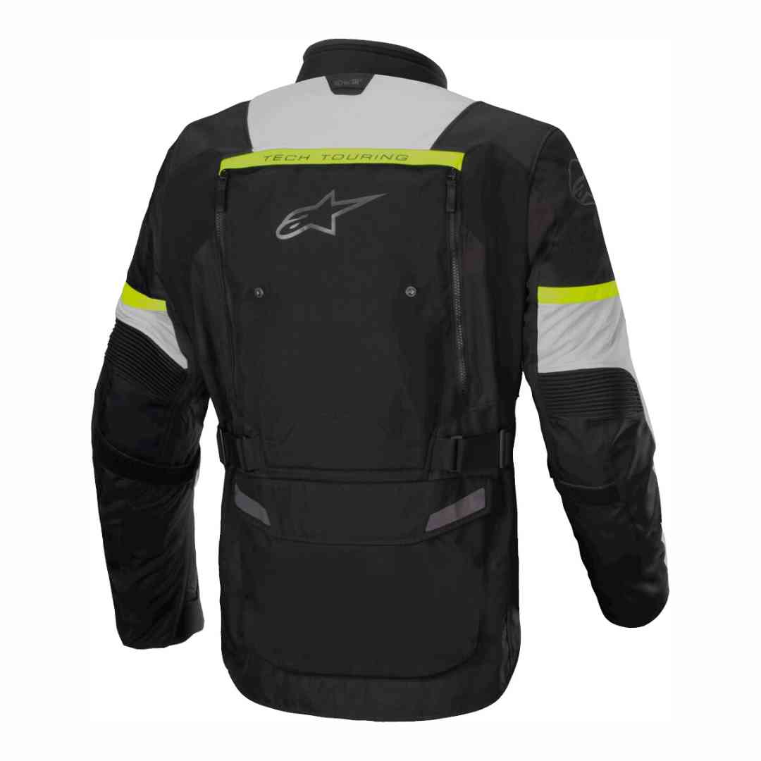 Alpinestars touring motociklistička jakna — stražnji prikaz s velikim stražnjim džepom i ventilacijom Alpinestars touring motociklistička jakna — stražnji prikaz s velikim stražnjim džepom i ventilacijom