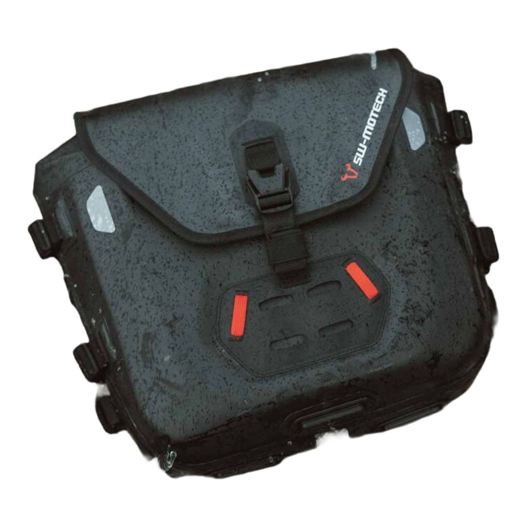 SW-Motech SysBag WP S torba s nosačkom pločom (desna strana) SW-Motech SysBag WP S torba s nosačkom pločom (desna strana)