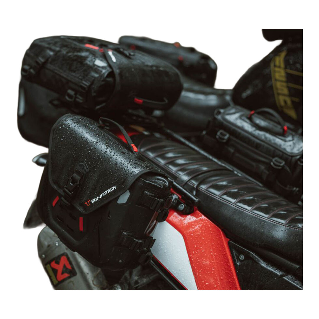 SW-Motech SysBag WP S torba s nosačkom pločom (desna strana) SW-Motech SysBag WP S torba s nosačkom pločom (desna strana)