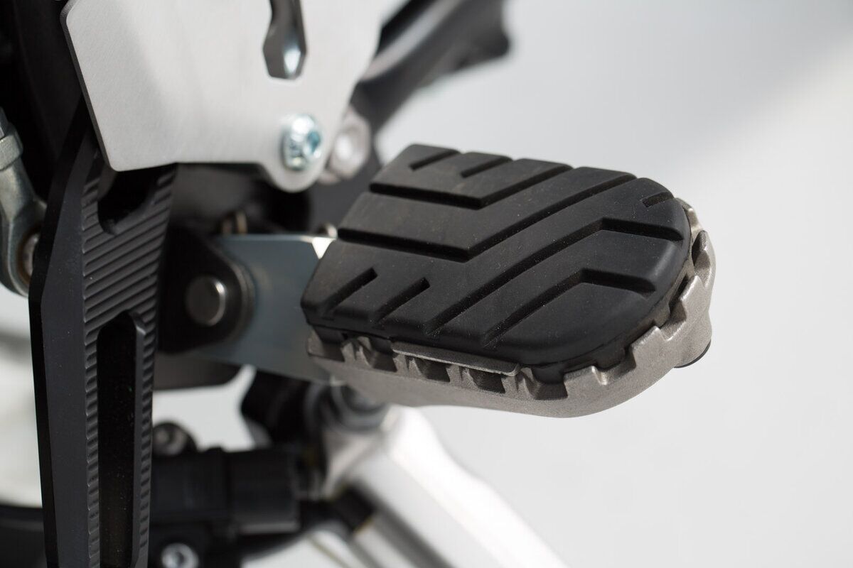FOOTREST KIT ION