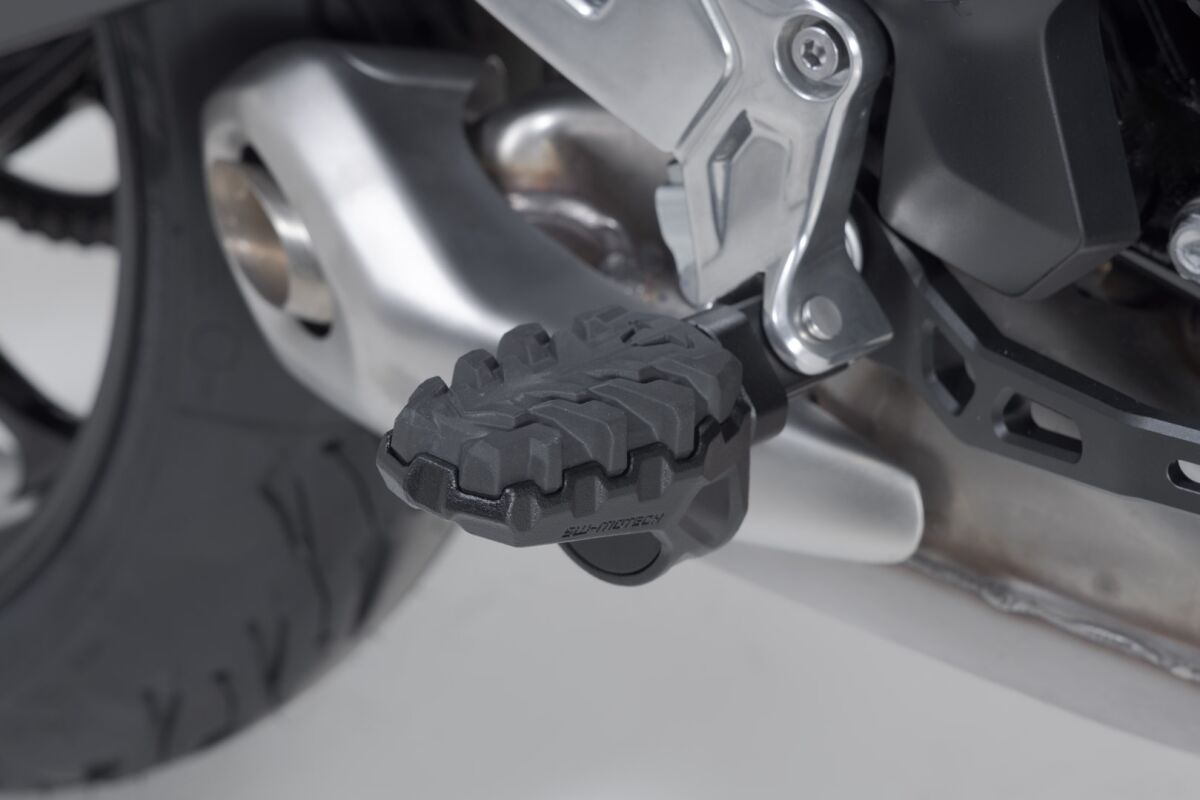 FOOTREST KIT EVO