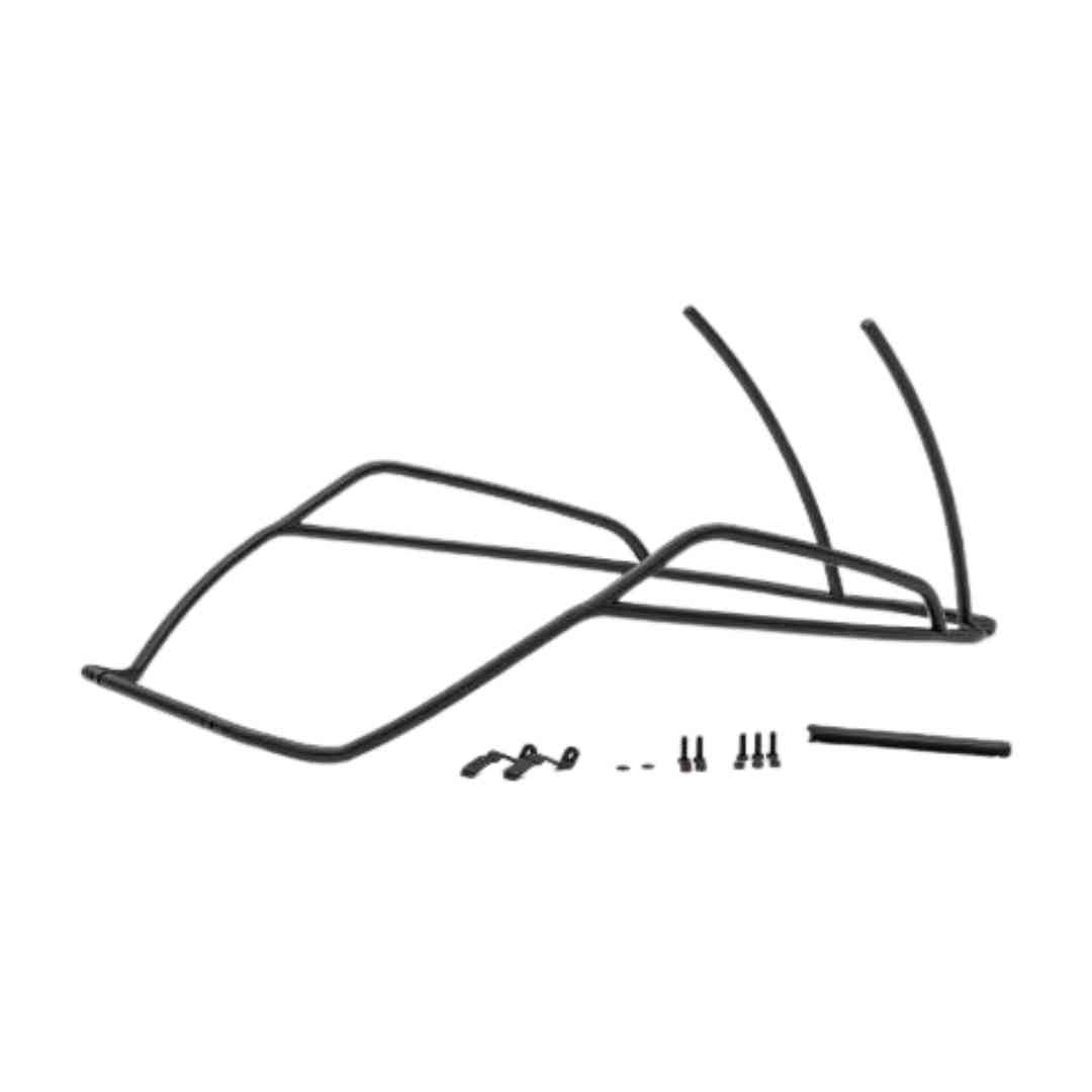 Detajl kromiranega ščitnika ob zadnji luči