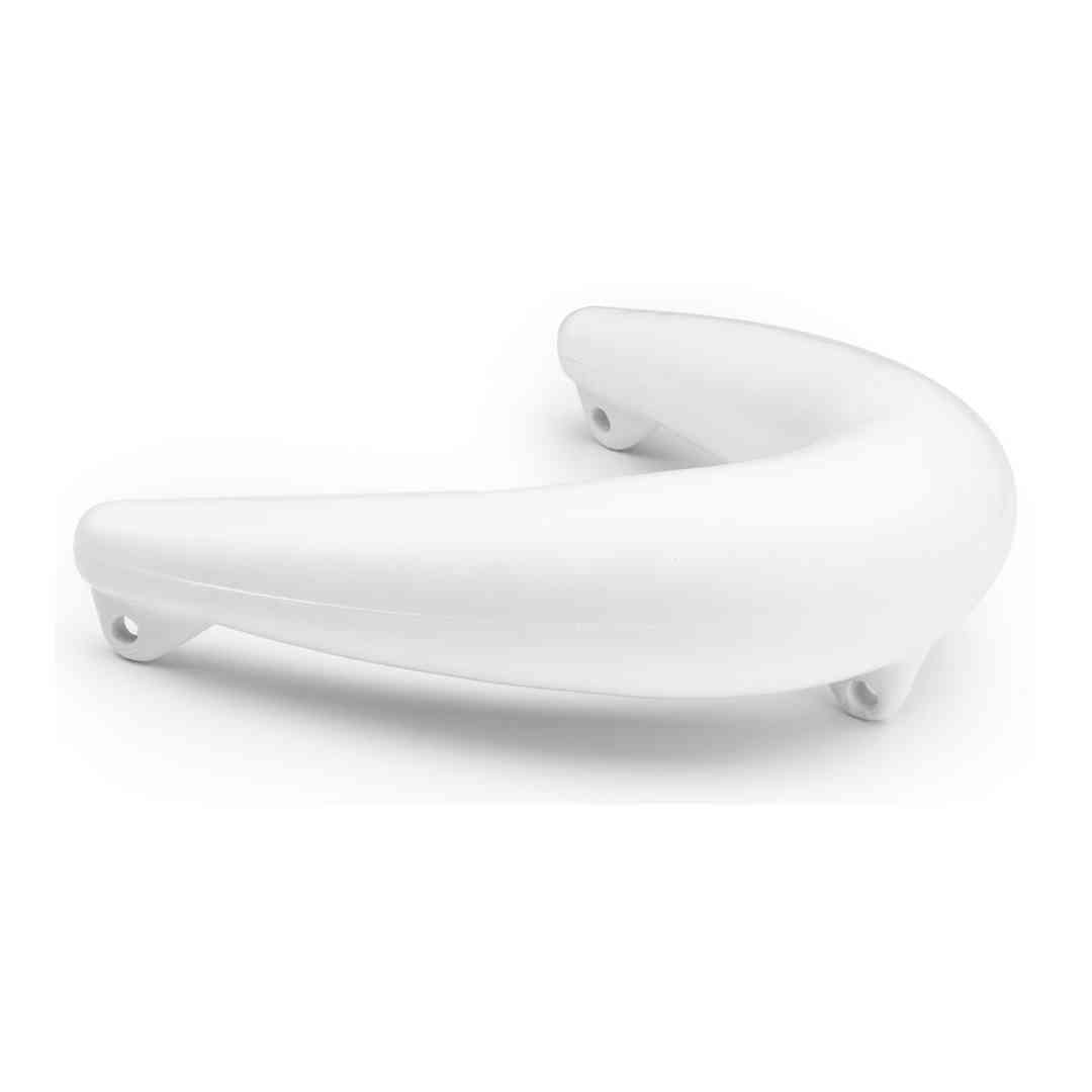 Trem Majoni premčni odbijač dimenzij 500 × 500 mm.