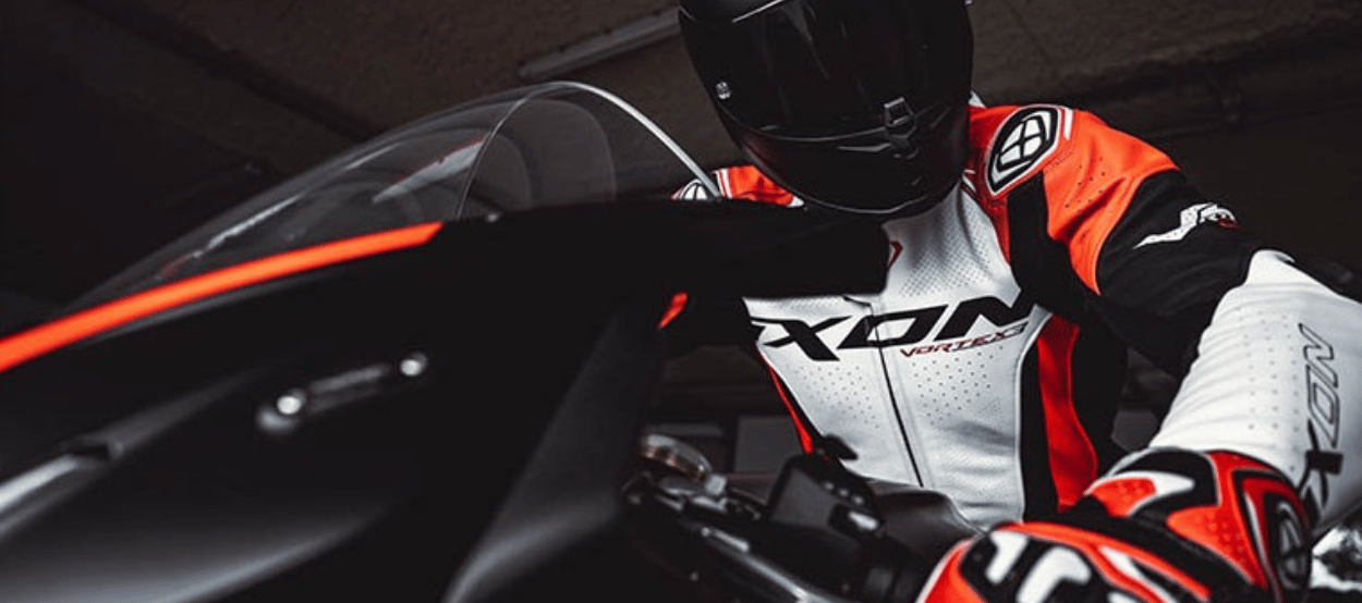 Ixon v KMC Motoshopu